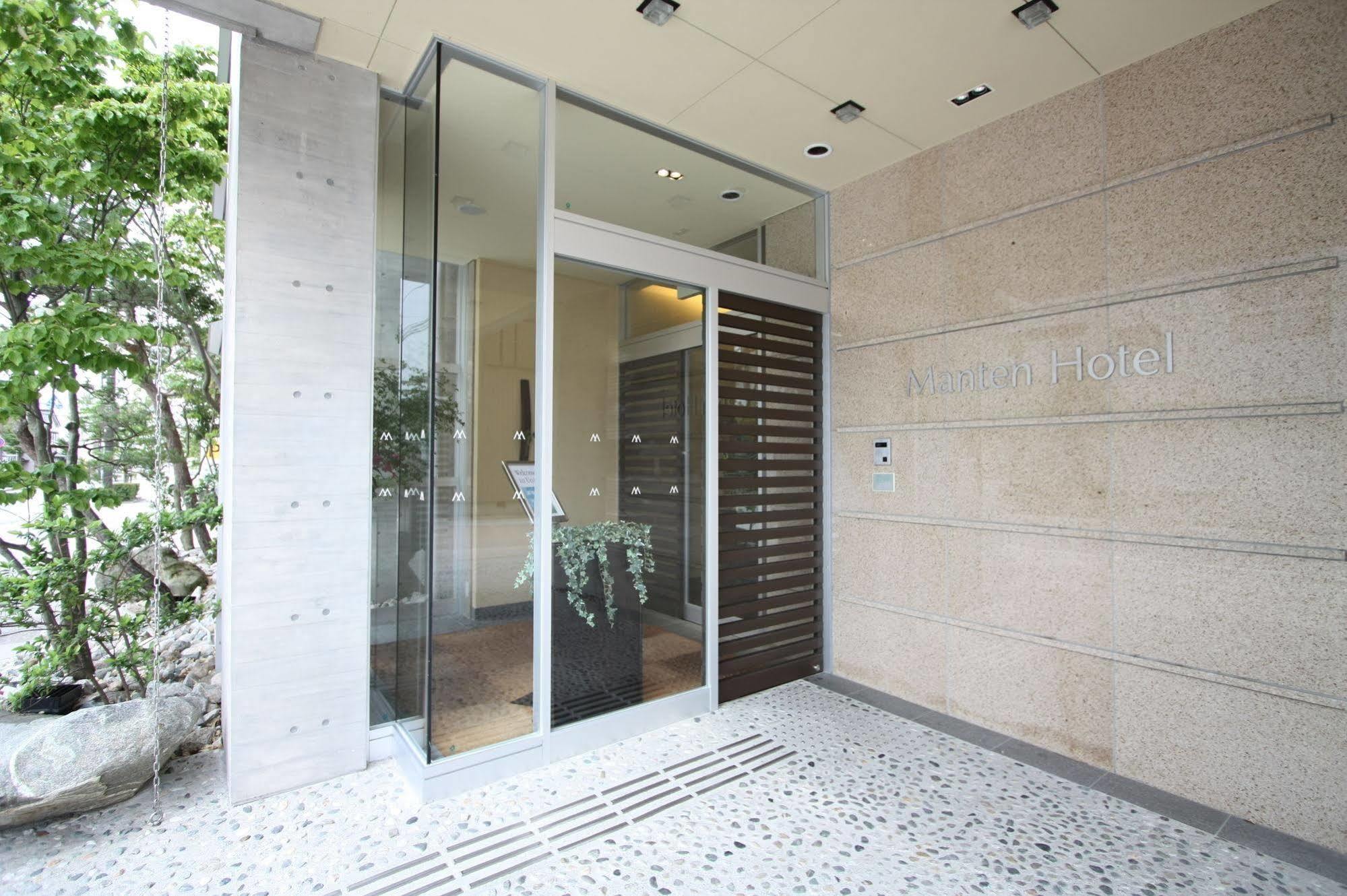 Uozu Manten Hotel Ekimae Zewnętrze zdjęcie